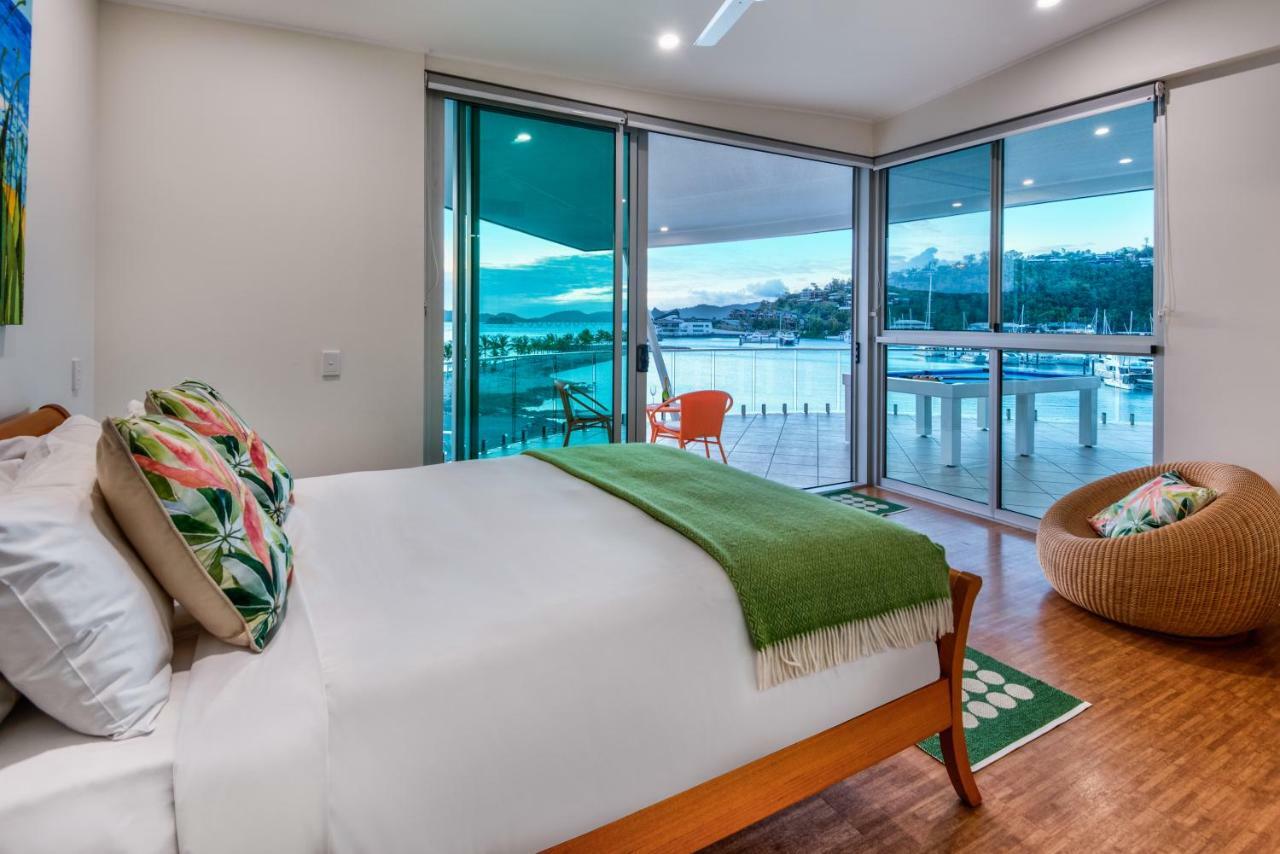 Pavillions Penthouse 25 - Luxury Waterfront Apartment With Private Roof Top Pool And Buggy Hamilton Island Exterior foto