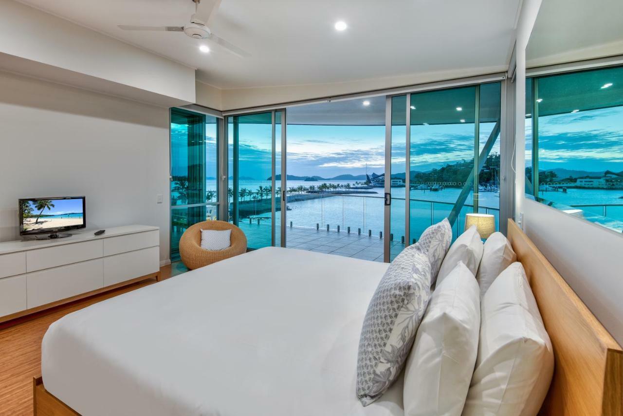 Pavillions Penthouse 25 - Luxury Waterfront Apartment With Private Roof Top Pool And Buggy Hamilton Island Exterior foto