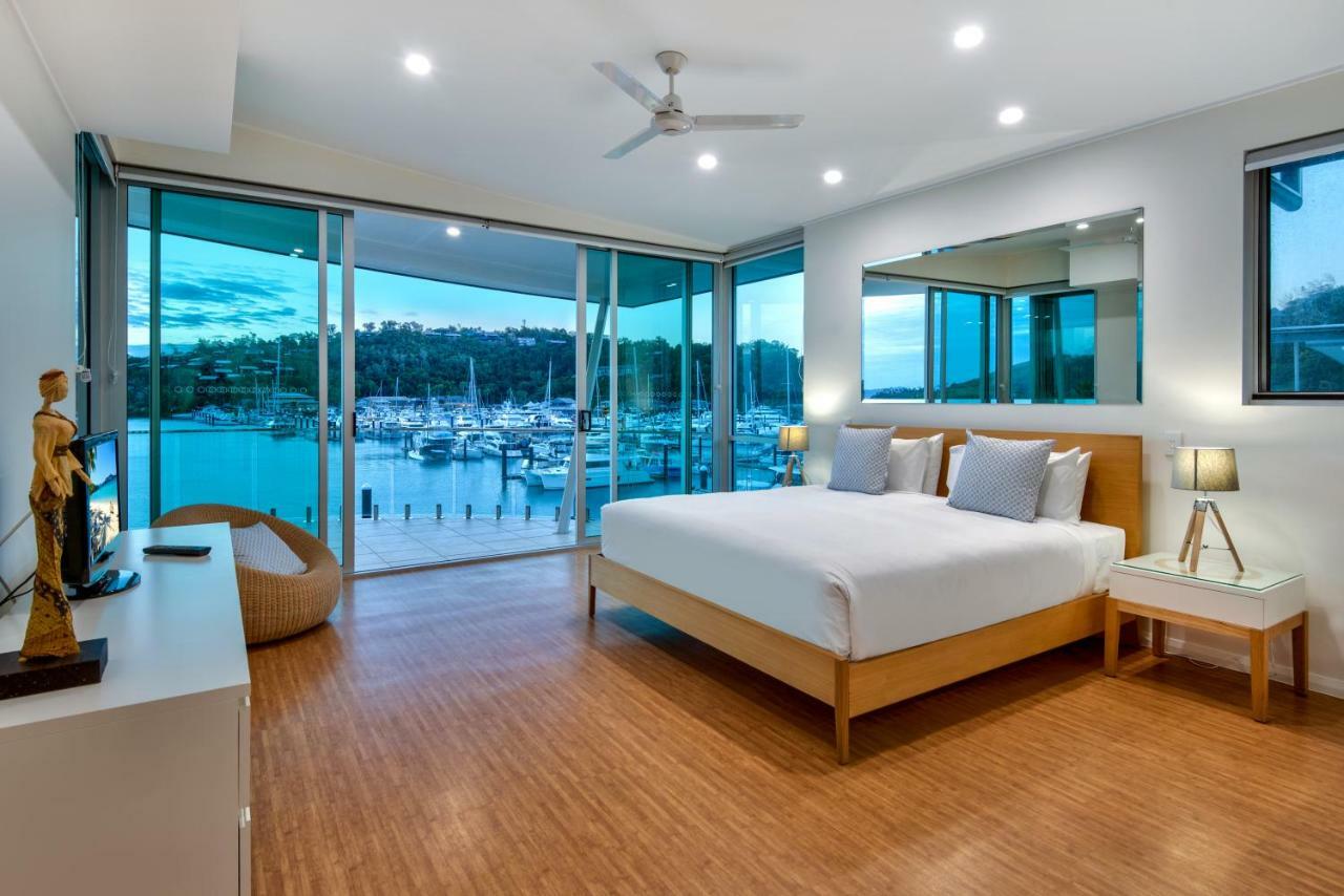 Pavillions Penthouse 25 - Luxury Waterfront Apartment With Private Roof Top Pool And Buggy Hamilton Island Exterior foto