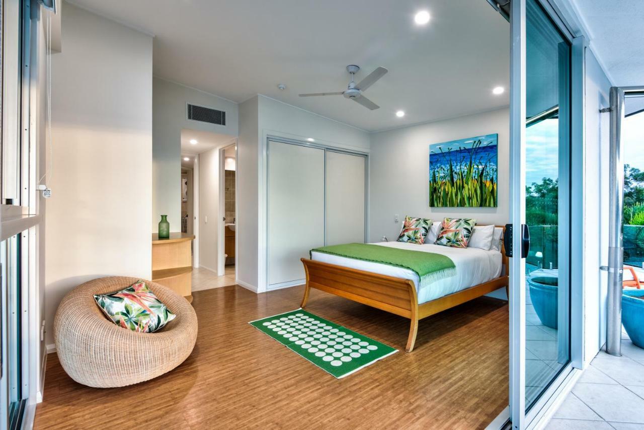 Pavillions Penthouse 25 - Luxury Waterfront Apartment With Private Roof Top Pool And Buggy Hamilton Island Exterior foto